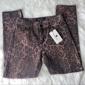 NWT Prosperity Denim Leopard Print Cropped Skinny Jeans Size 27